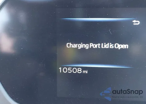 2025 Toyota Bz4X Xle from USA, damaged, VIN JTMAAAAA2SA068232